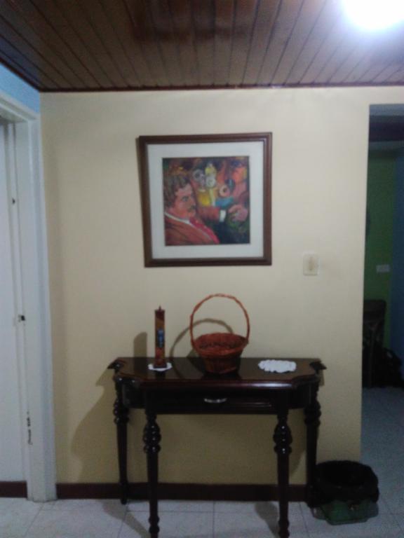 Como En Casa! Restaurante Y Hostal Bogotá Exteriér fotografie